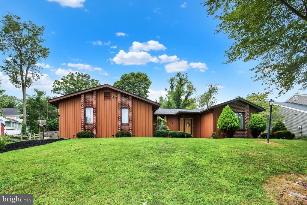 107 DEBORAH DRIVE, WYOMISSING, PA 19610