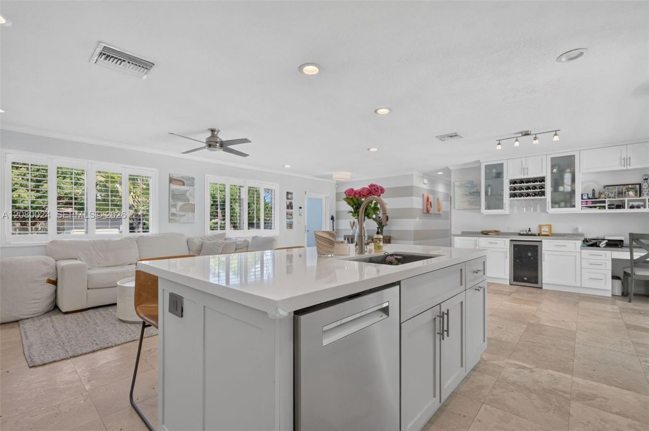 14220 SW 86th Ave, Palmetto Bay, FL 33158 Photo