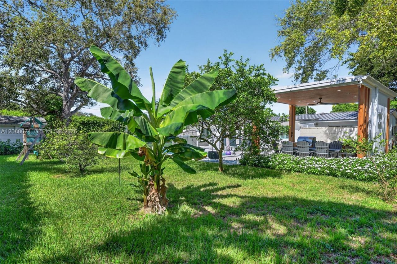 14220 SW 86th Ave, Palmetto Bay, FL 33158 Photo