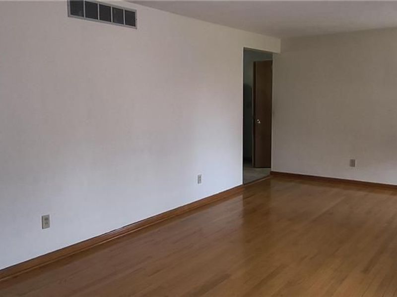 1321 Richmoor Road, Springfield, OH 45503 Photo 5