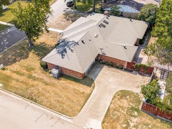 9015 Hunters Glen Trail, Fort Worth, TX 76120