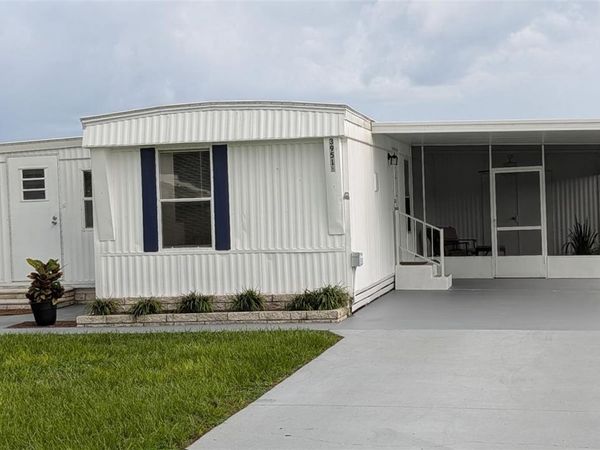 39518 STERLING DRIVE, ZEPHYRHILLS, FL 33542