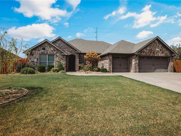 2508 Calm Ridge Road , Bentonville, AR 72713
