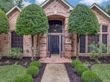 5604 Encore Drive, Dallas, TX 75240