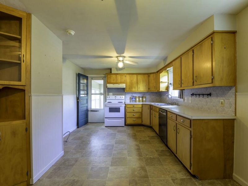 233 Leonard Street, West Liberty, OH 43357 Photo 13