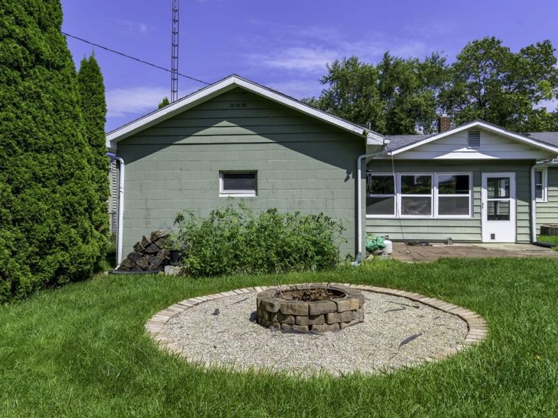 233 Leonard Street, West Liberty, OH 43357 Photo 7