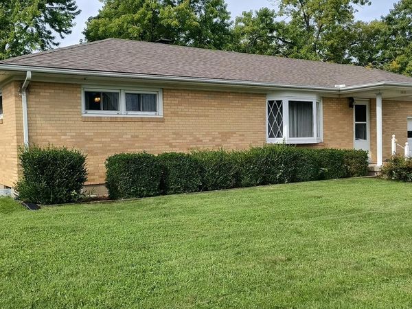 1321 Richmoor Road, Springfield, OH 45503