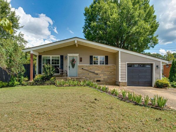78 Elaine Circle, Fort Oglethorpe, GA 30742