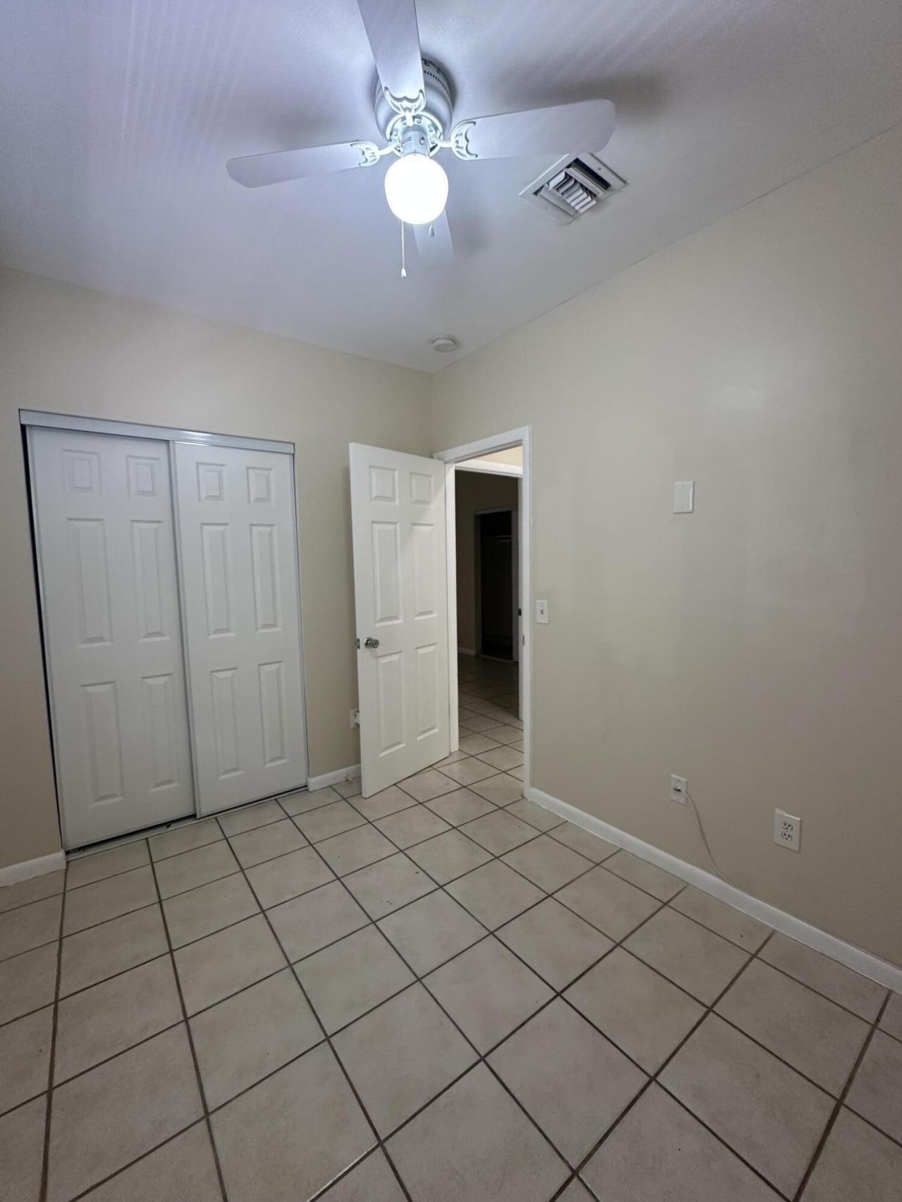 1791 Juno Road, Unit 5, North Palm Beach, FL 33408 Photo