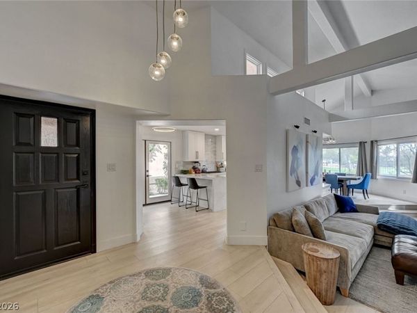 7615 Spanish Bay Drive, Las Vegas, NV 89113