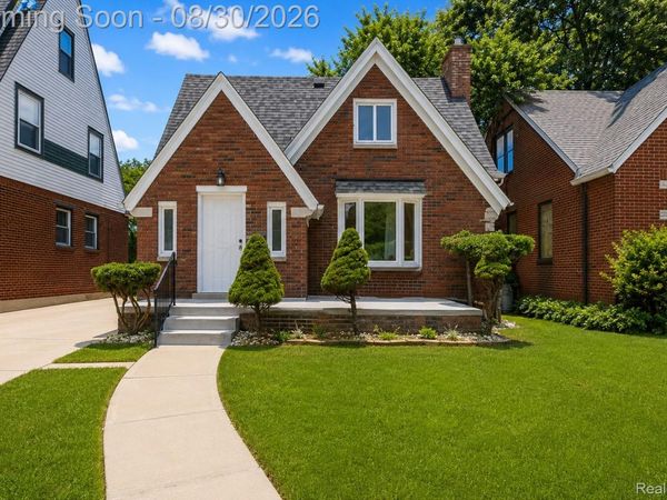 13641 Cloverlawn Street, Detroit, Mi 48238