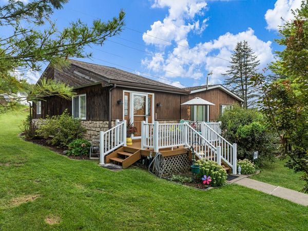 683 Apple Pie Ridge, Wheeling, WV 26003