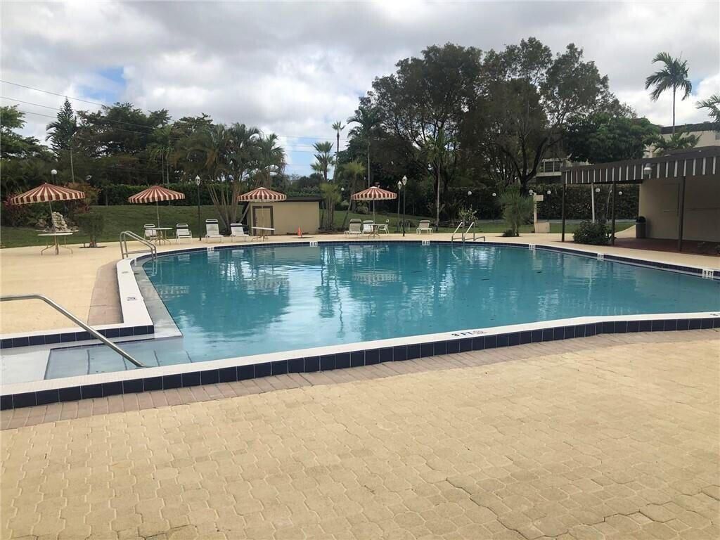 1801 NW 75th Avenue, Unit 211, Plantation, FL 33313 Photo