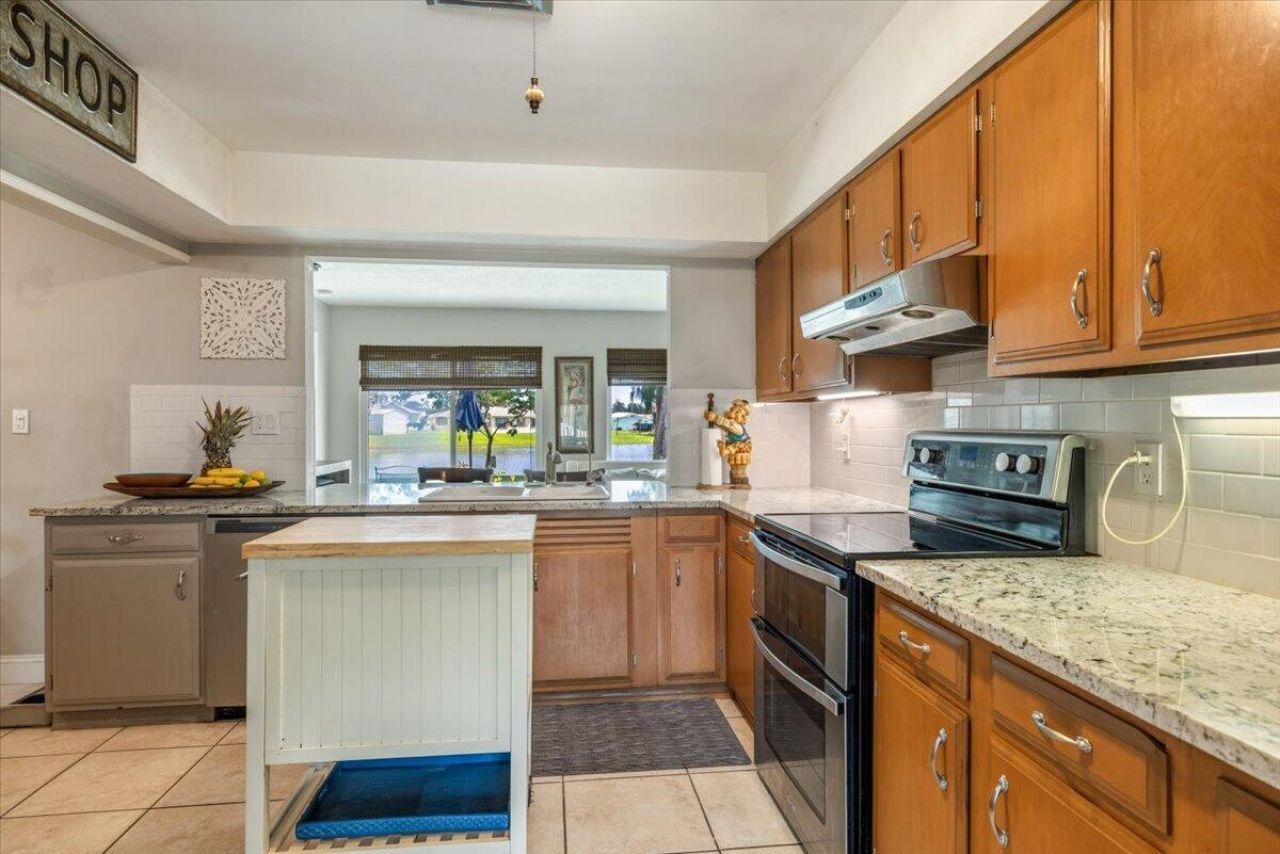 5904 Killarney Avenue, Fort Pierce, FL 34951 Photo