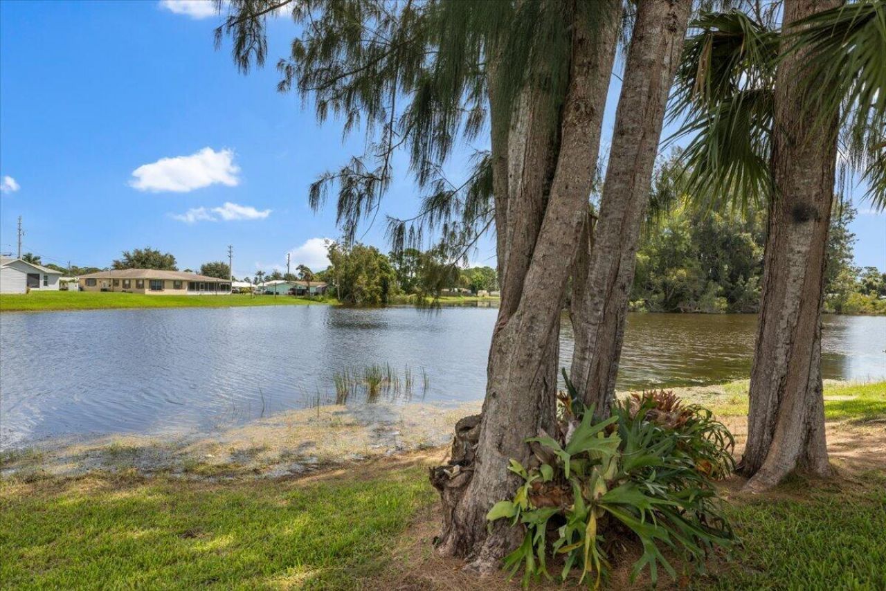 5904 Killarney Avenue, Fort Pierce, FL 34951 Photo