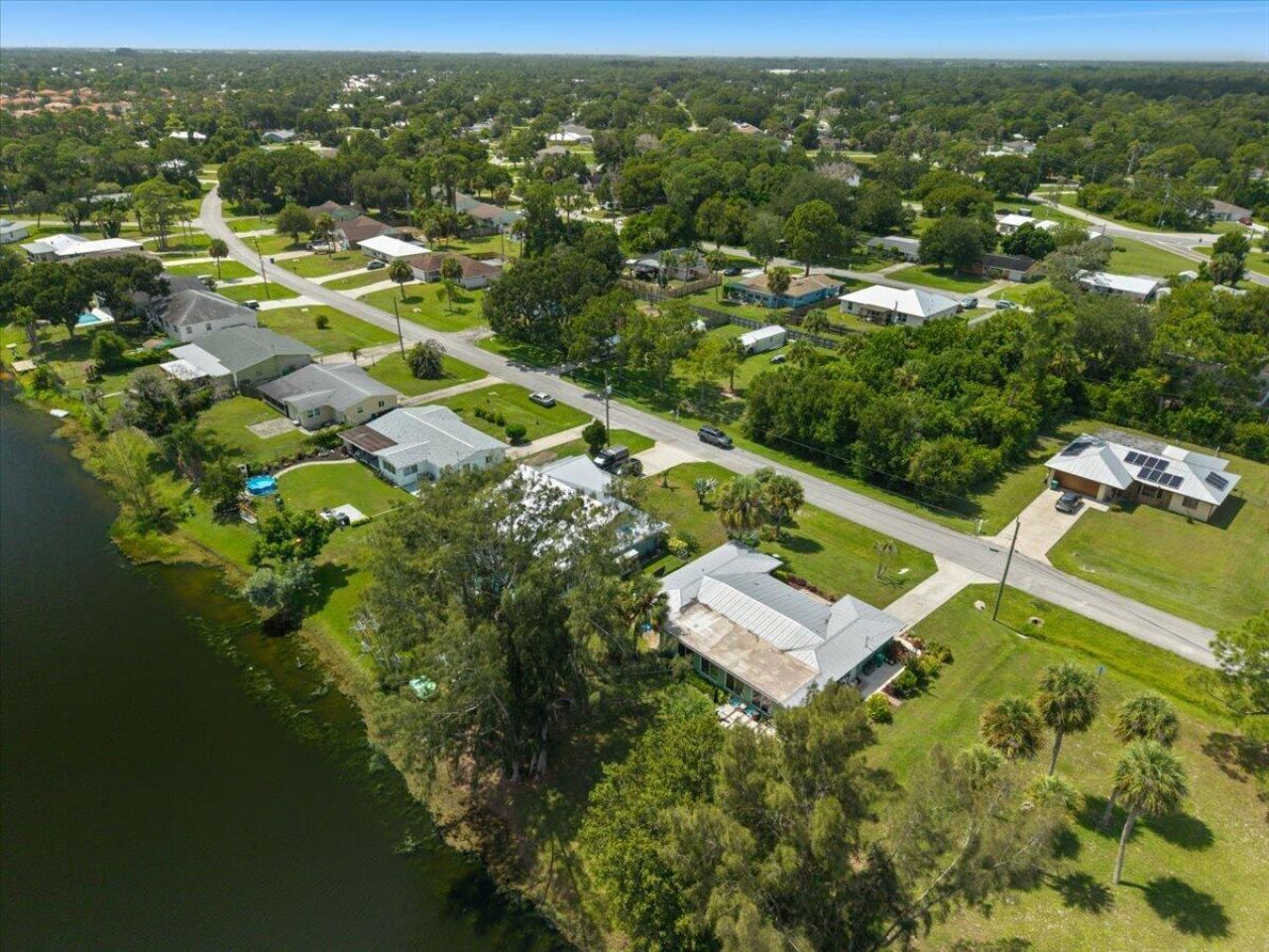5904 Killarney Avenue, Fort Pierce, FL 34951 Photo
