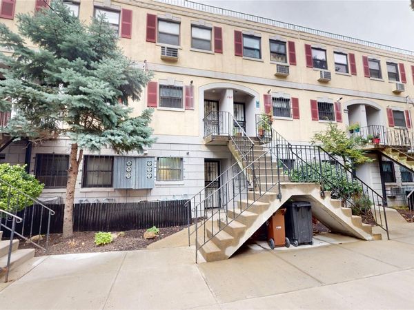 862 Leland Avenue , Unit 34A, Bronx, NY 10473