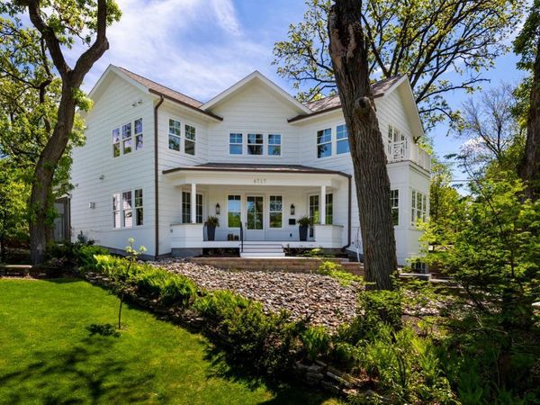 4717 Meadow Road , Edina, MN 55424