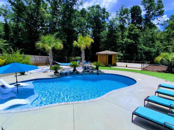 3056 Mountain Laurel Tr, Cantonment, FL 32533