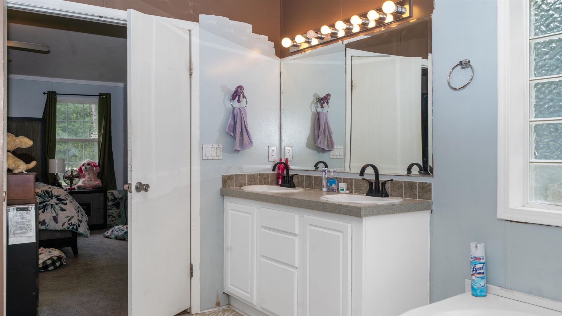 780 NE Condurango Lane, Lee, FL 32059 Photo