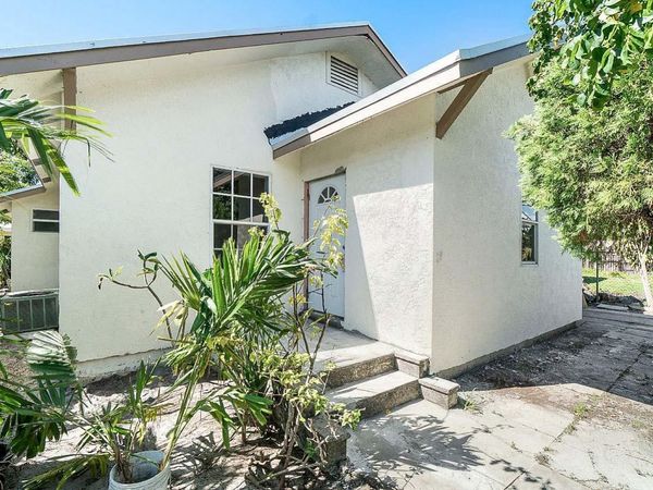 420 Lilac Court, Unit B, West Palm Beach, FL 33407