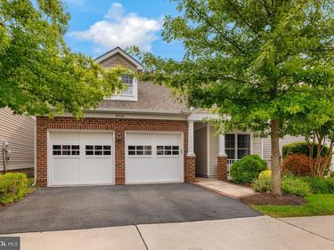 8949 YELLOW DAISY PLACE, LORTON, VA 22079