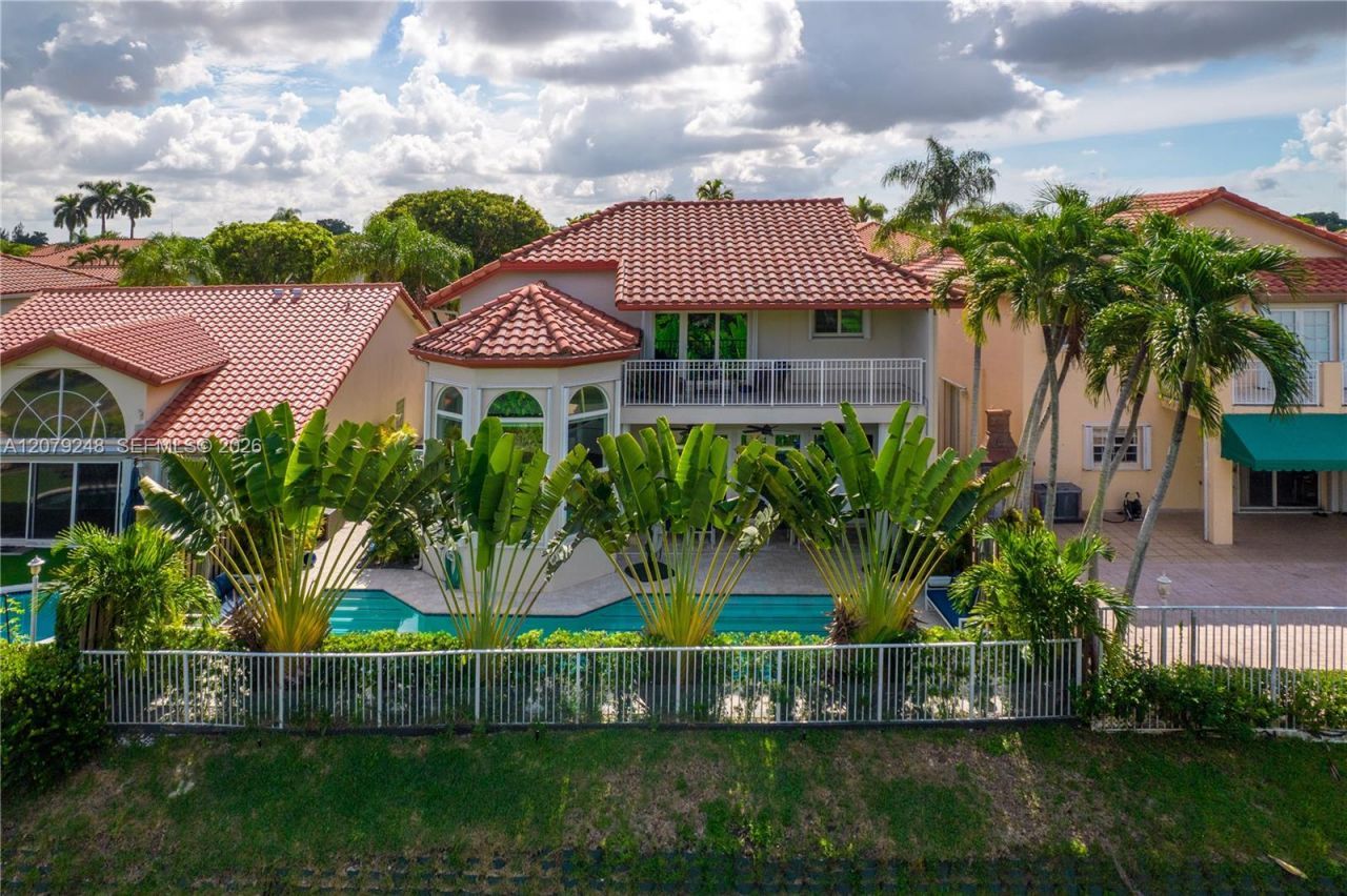 5348 NW 106th Ct, Doral, FL 33178 Photo
