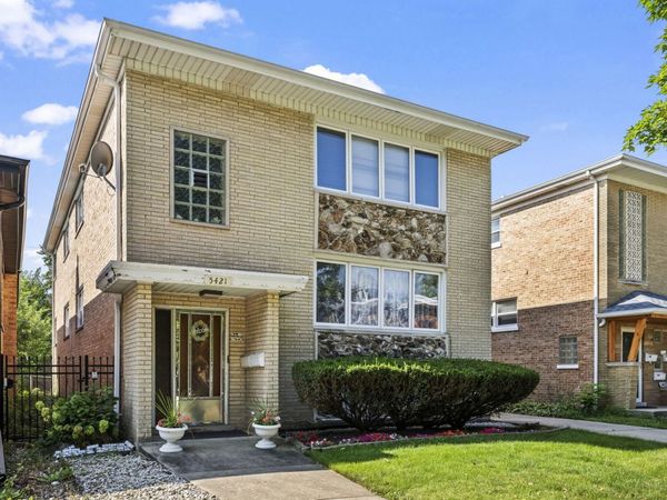 5421 W Windsor Avenue , Unit 2, Chicago, IL 60630