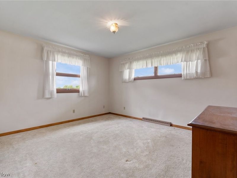 1375 Schrader Road, North Lawrence, OH 44666 Photo 18
