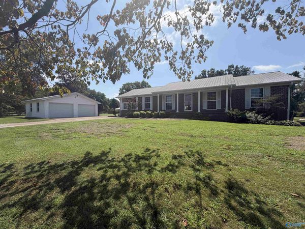 315 Circle Drive, Dutton, AL 35744