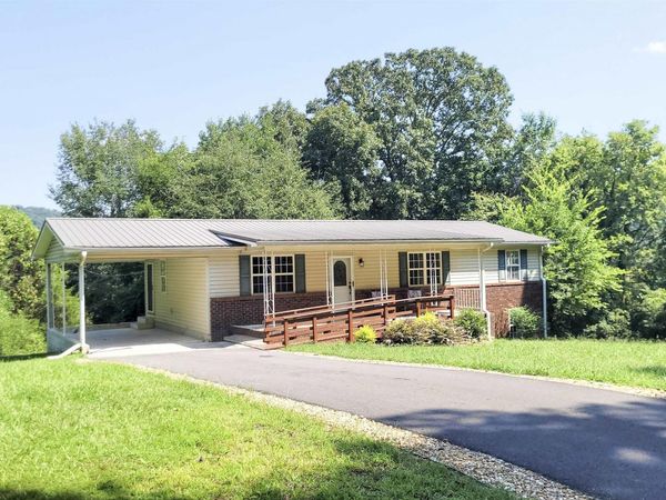 1903 Prestwood Avenue NW, Fort Payne, AL 35967