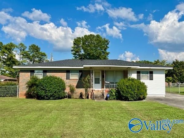 407 Hoffman Street, Athens, AL 35611