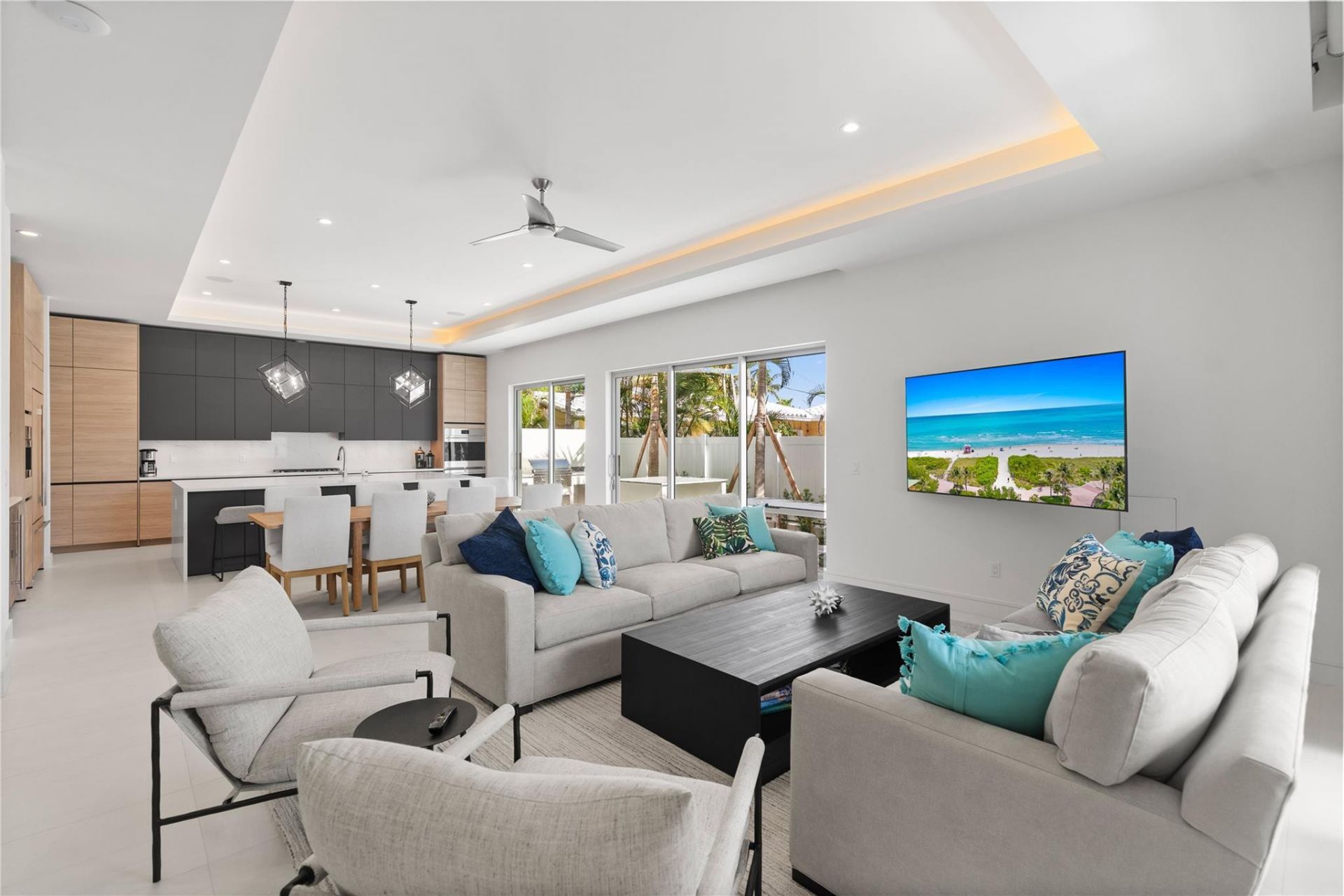 221 Shore Court, Lauderdale by the Sea, FL 33308 Photo
