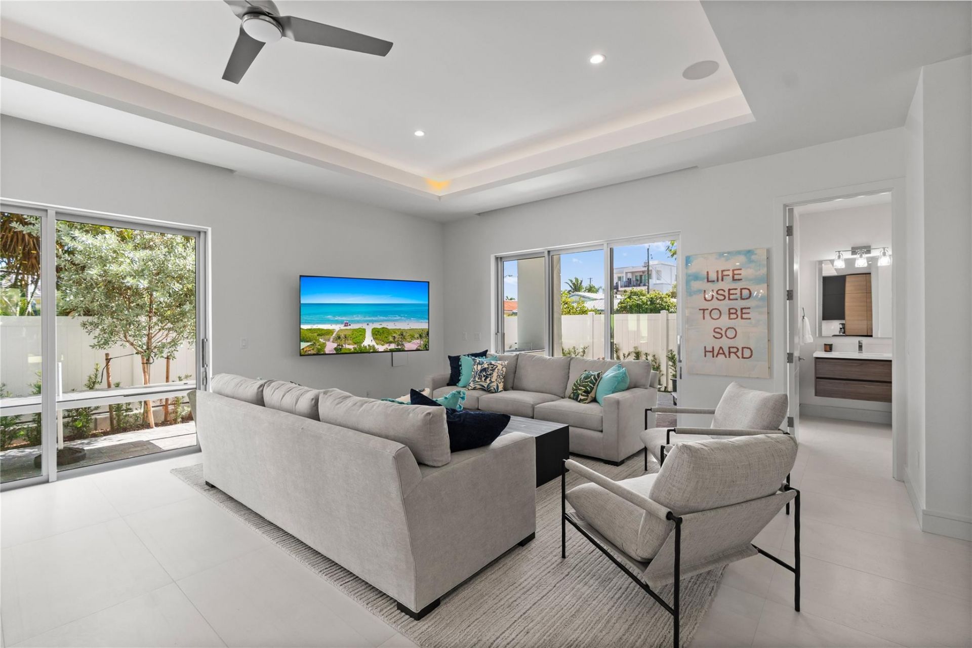 221 Shore Court, Lauderdale by the Sea, FL 33308 Photo