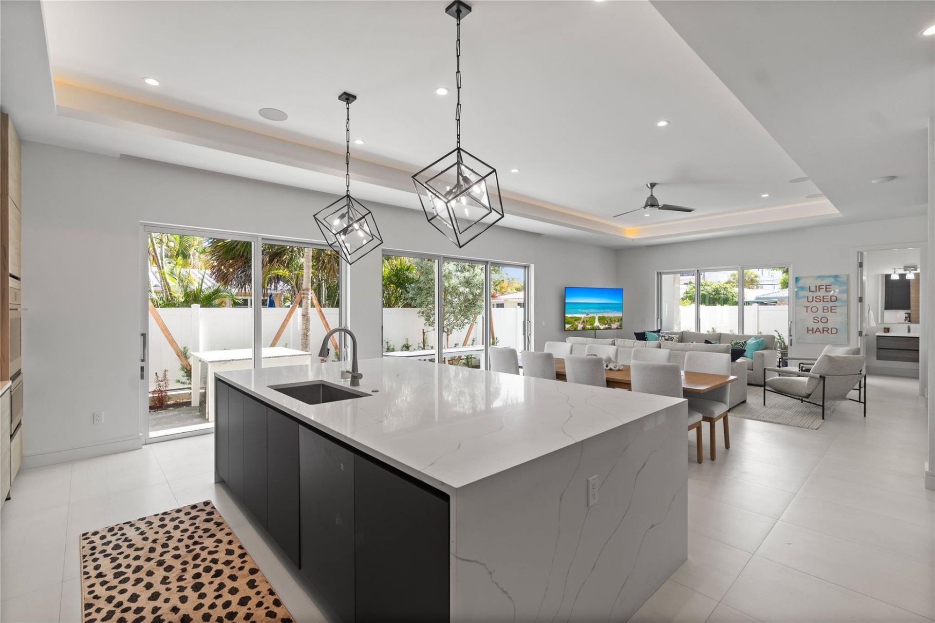 221 Shore Court, Lauderdale by the Sea, FL 33308 Photo