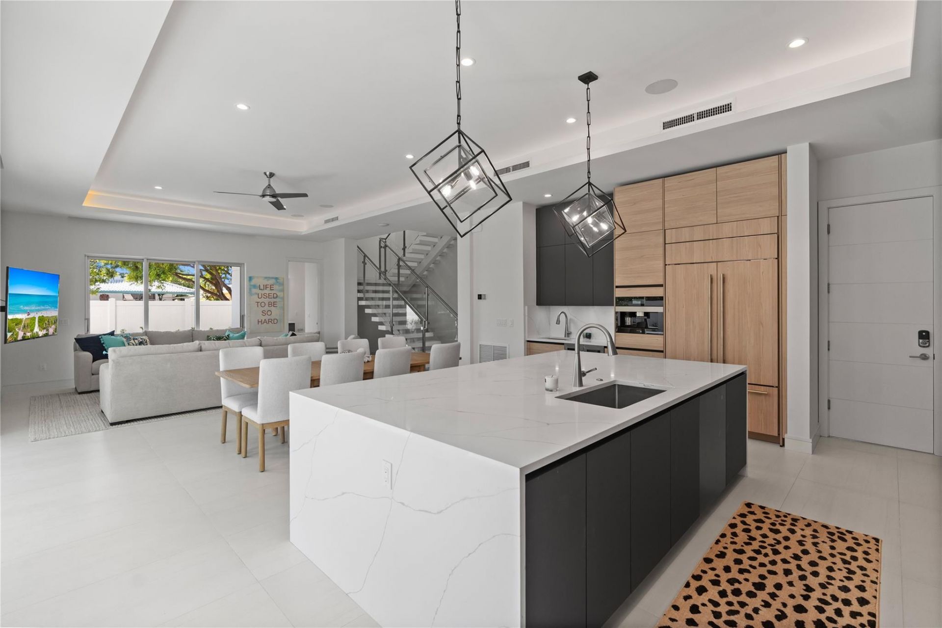 221 Shore Court, Lauderdale by the Sea, FL 33308 Photo