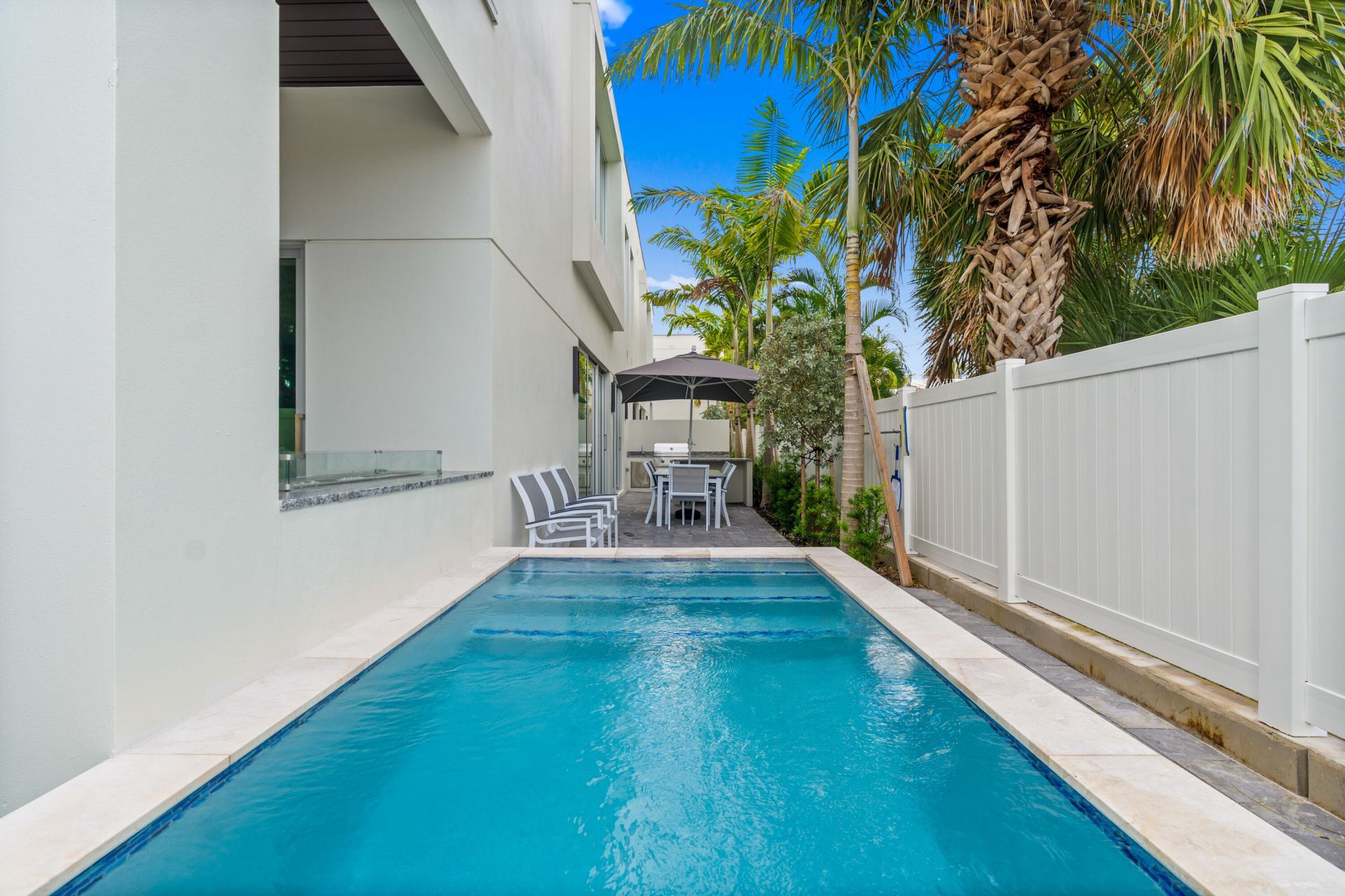 221 Shore Court, Lauderdale by the Sea, FL 33308 Photo