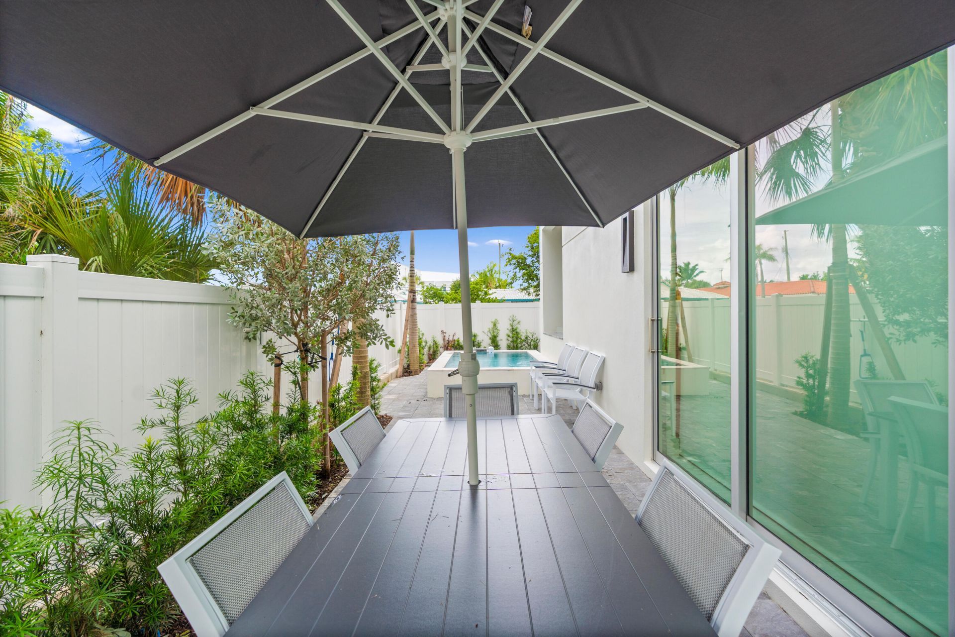 221 Shore Court, Lauderdale by the Sea, FL 33308 Photo
