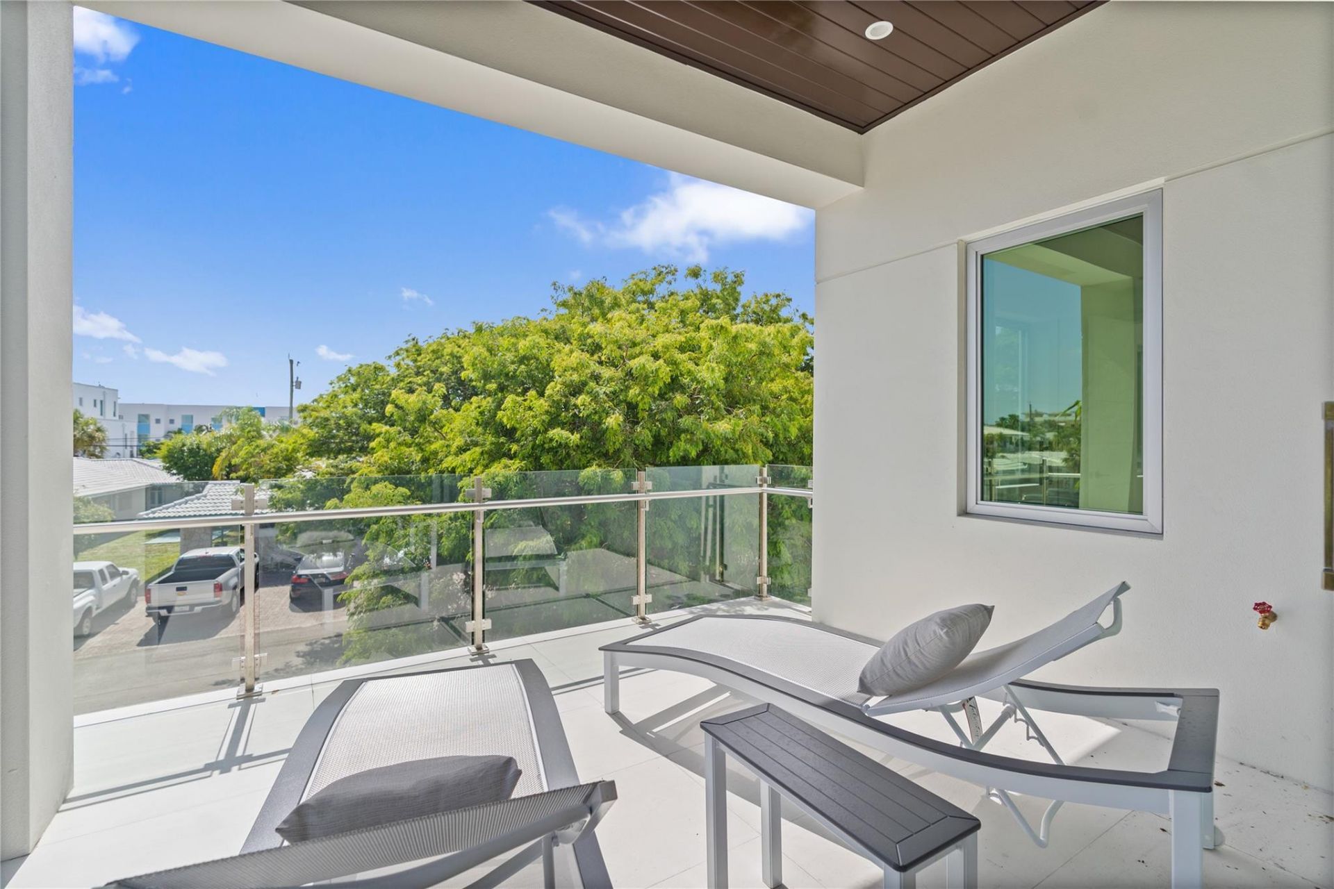 221 Shore Court, Lauderdale by the Sea, FL 33308 Photo
