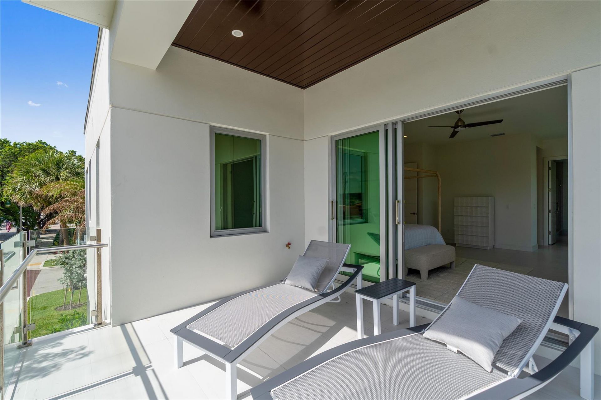 221 Shore Court, Lauderdale by the Sea, FL 33308 Photo