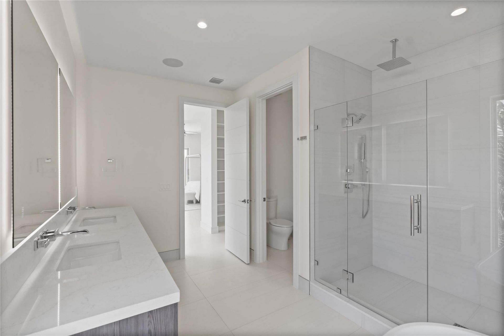 221 Shore Court, Lauderdale by the Sea, FL 33308 Photo