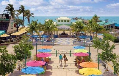 221 Shore Court, Lauderdale by the Sea, FL 33308 Photo