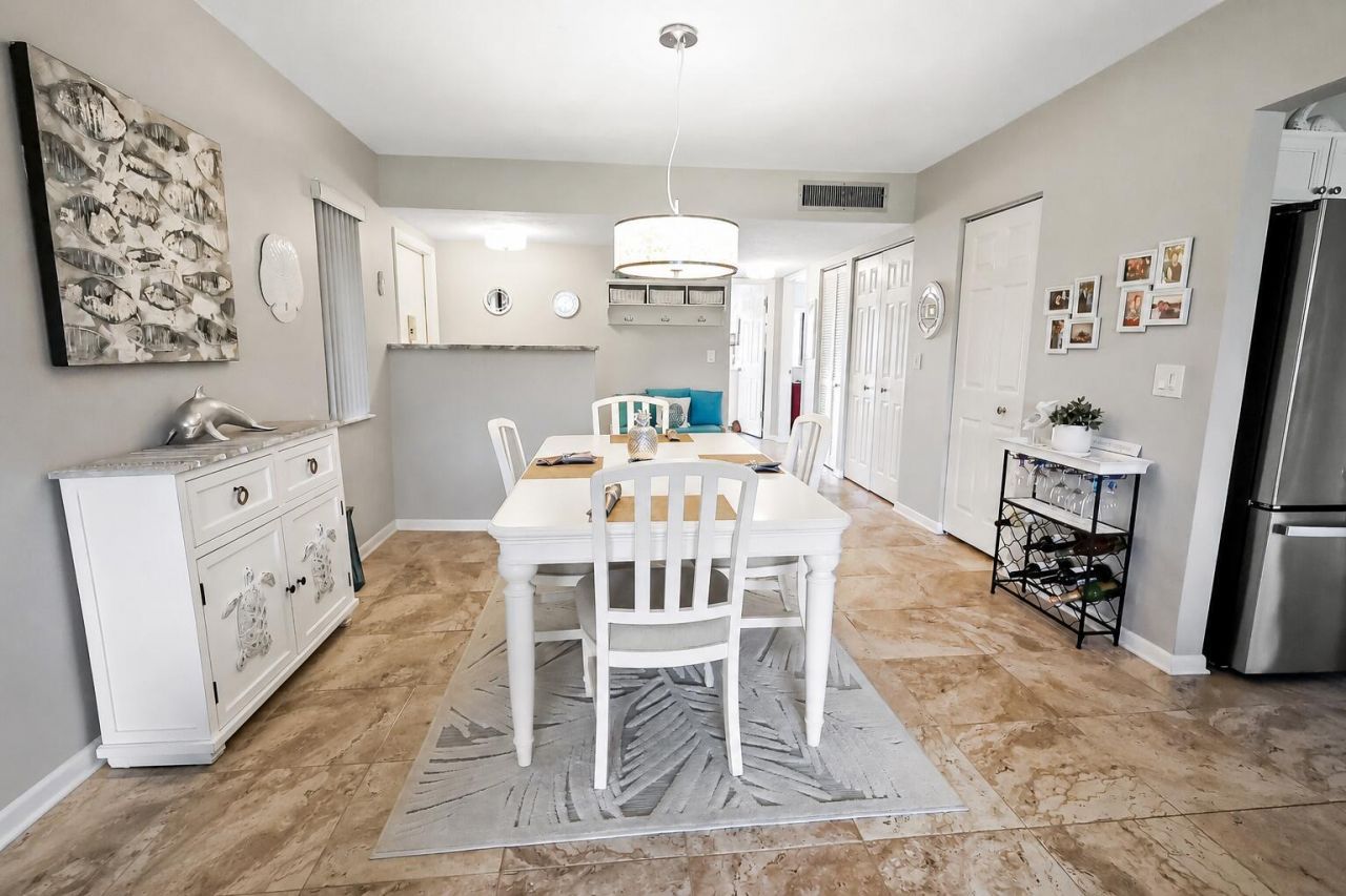 3209 S Lakeview Circle, Unit 8105, Hutchinson Island, FL 34949 Photo