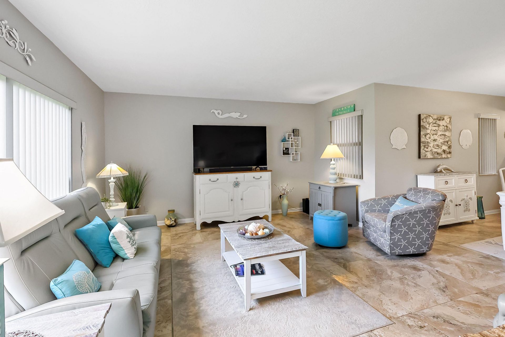 3209 S Lakeview Circle, Unit 8105, Hutchinson Island, FL 34949 Photo