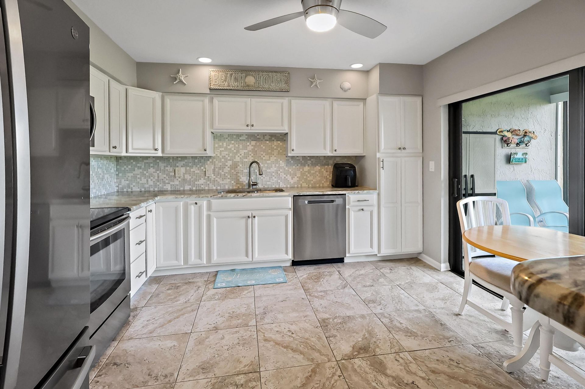 3209 S Lakeview Circle, Unit 8105, Hutchinson Island, FL 34949 Photo