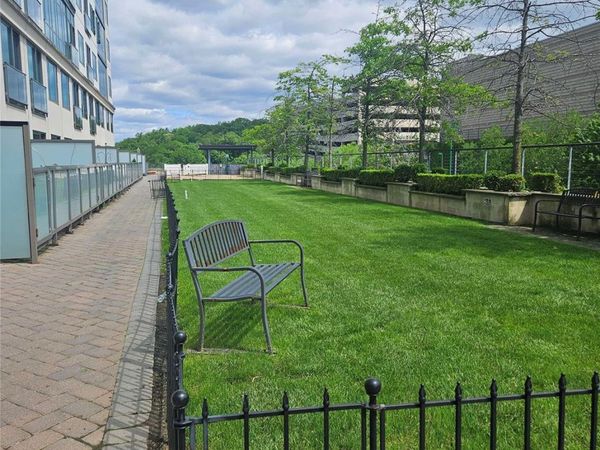 701 Ridge Hill Boulevard, Unit PHA, Yonkers, NY 10710
