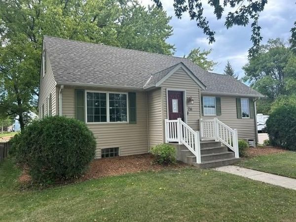 714 Saint Olaf, Canby, MN 56220