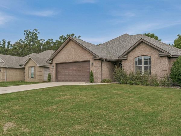 748 White Dove, Jonesboro, AR 72405