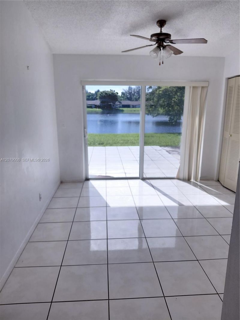 16 Camden Ln, Boynton Beach, FL 33426 Photo
