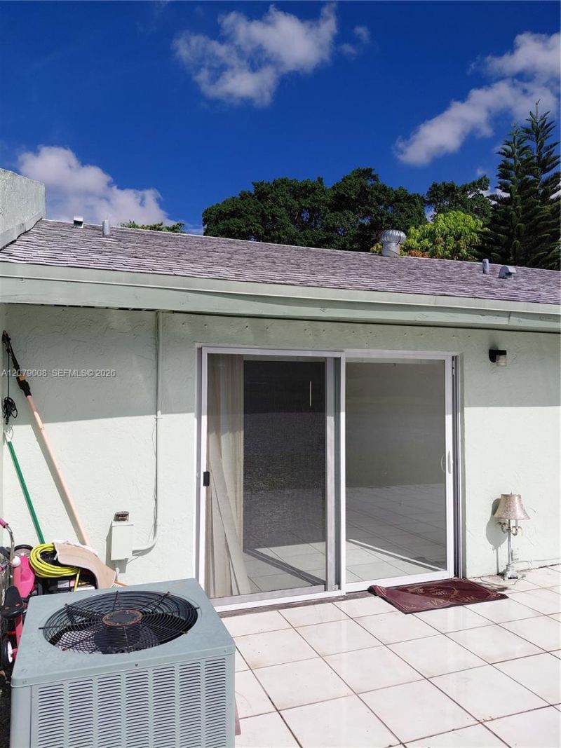 16 Camden Ln, Boynton Beach, FL 33426 Photo